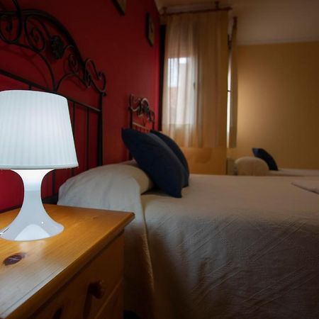 Fresneda de la Sierra Alojamiento Turistico "El Torreon"旅馆 外观 照片